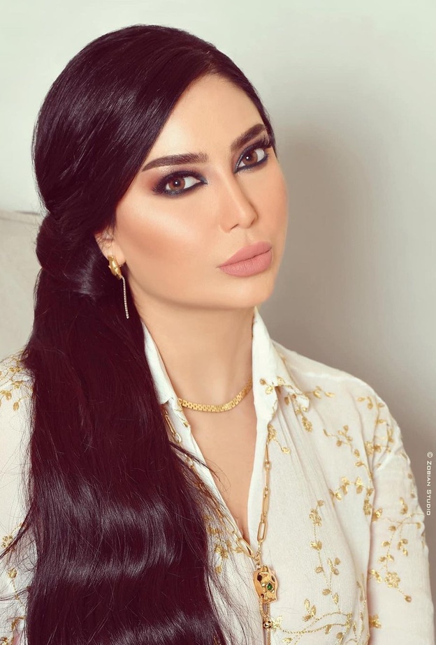 أبرز الإطلالات الجمالية لـ رنا الأبيض في عيد ميلادها وخطوات تطبيقها 