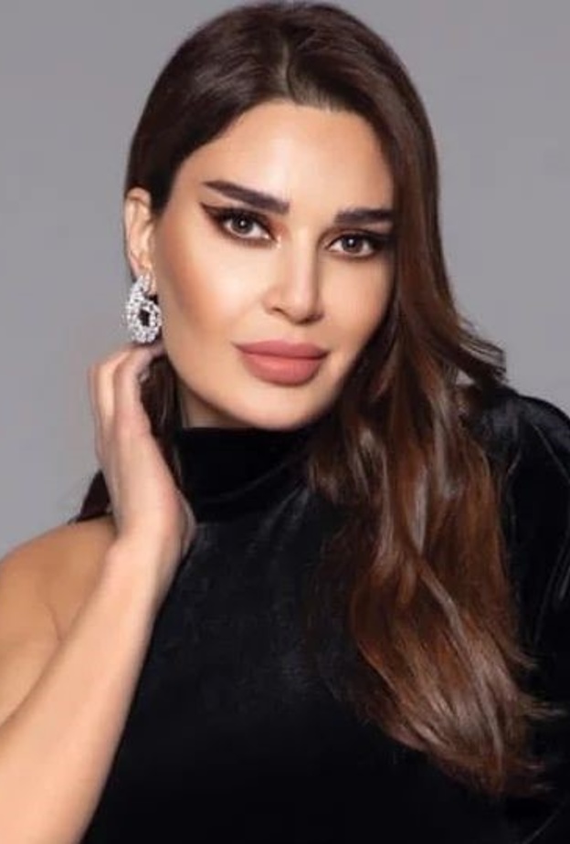 إطلالات جمالية راقية تألقي بها في عيد الاضحى بالخطوات بأسلوب سيرين عبد النور