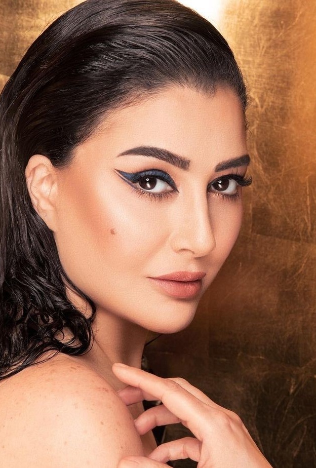 أحدث صيحات جمالية إعتمديها للعيد بأسلوب غادة عبد الرازق بمناسبة عيد ميلادها