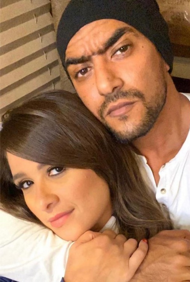 ياسمين عبد العزيز وأحمد العوضي