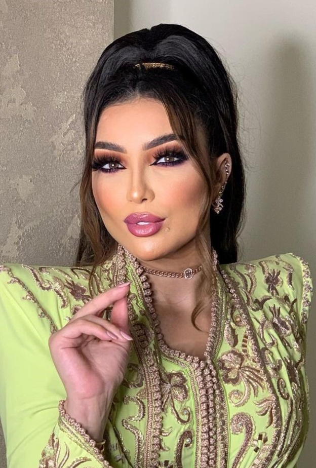 دنيا بطمة تكشف عن إزالتها الفيلر في وجهها