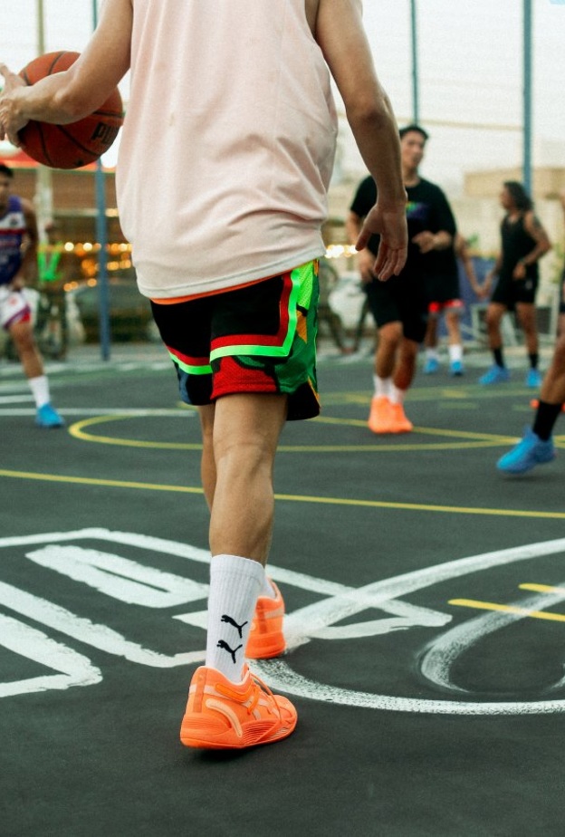 شراكةٌ بين "بوما" و"بلدية دبي" تعاون ثنائي لتجديد ملعب كرة السلة في الجافلية