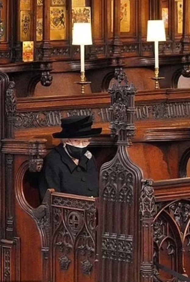 ملكة بريطانيا كانت سعيدة لعدم حضور ميغان ماركل لجنازة الأمير فيليب