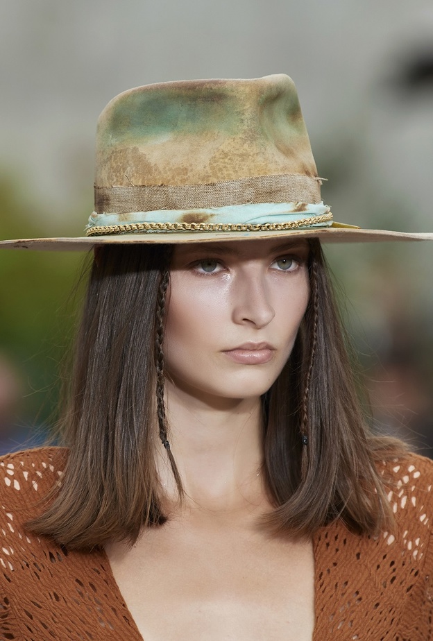 عالجي مشاكل بشرة جسمك في صيف 2022 مع هذه المستحضرات