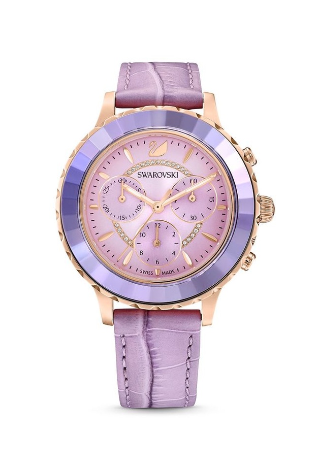 مجموعة سواروفسكي لخريف وشتاء 2022 تفيض سحراً وبهجةً