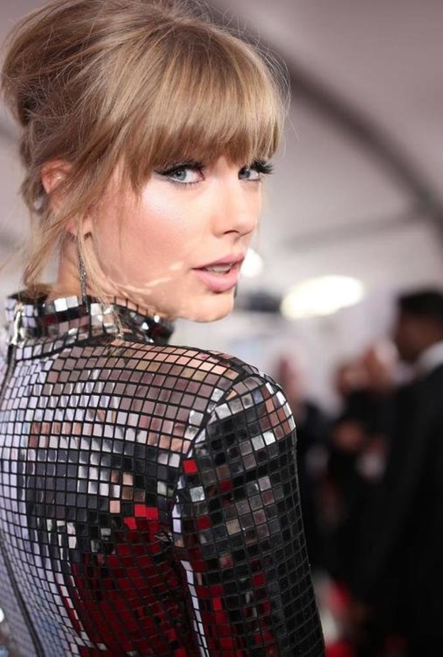 تايلور سويفت تتعرض للمضايقة