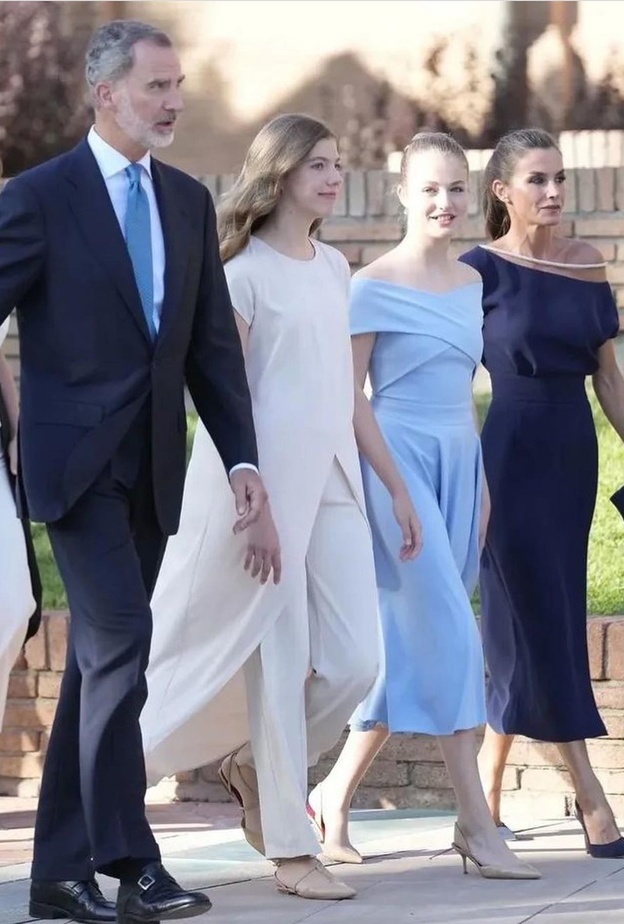 العائلة المالكة الإسبانية في حفل جوائز أميرة جيرونا