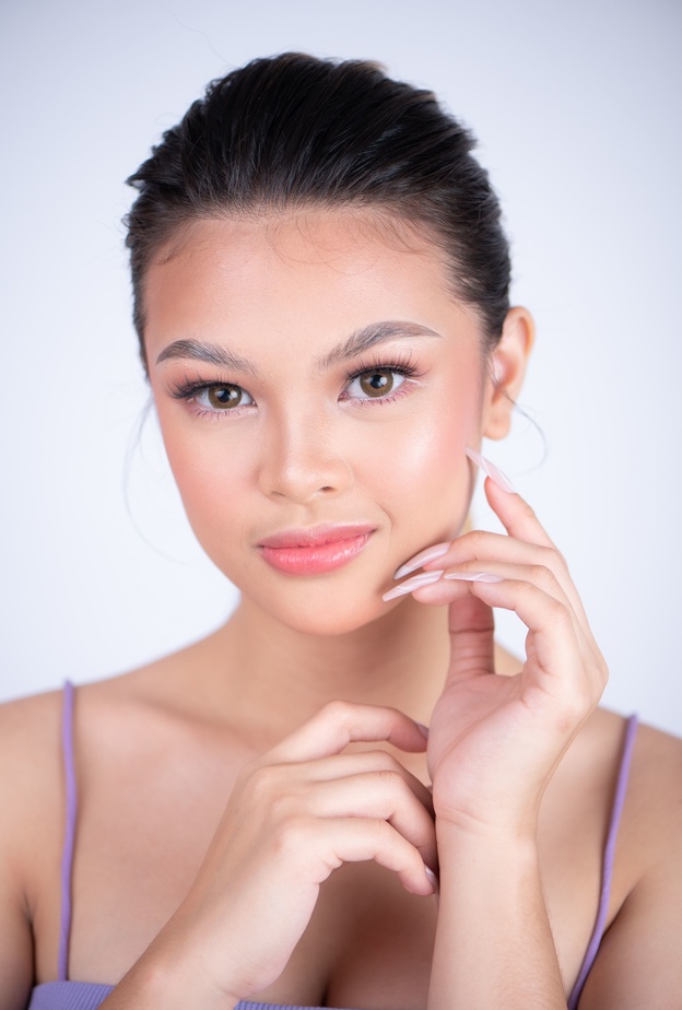 كيفية تقشير الوجه بخلطات من الزنجبيل وأهم فوائده للبشرة