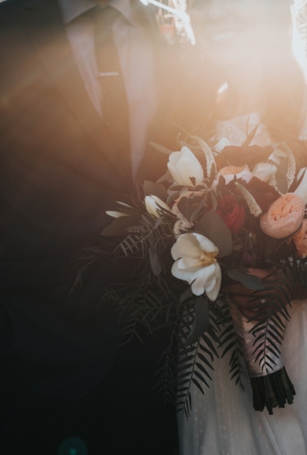 10 طرق مختلفة ومبتكرة لاستخدام السلالم في حفل زفافك