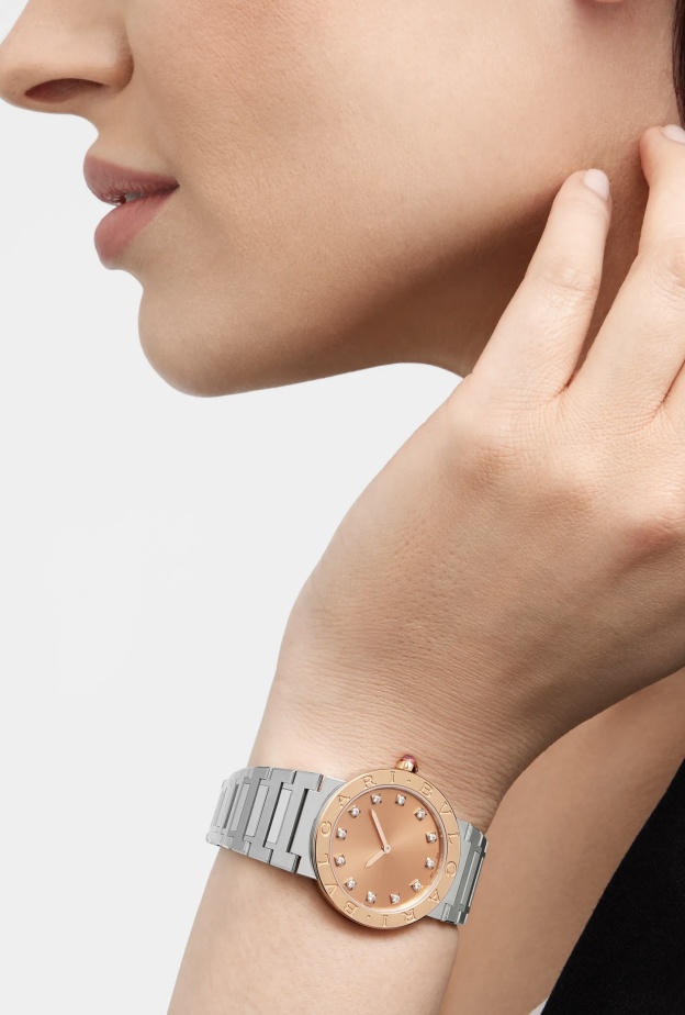 أبرز تصاميم الساعات النسائية الراقية من بولغاري