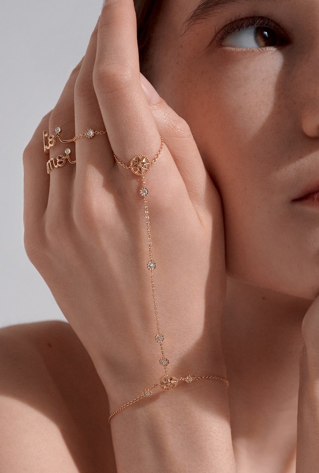 أجمل موديلات خواتم السلسلة لأسلوب معاصر مفعم بالعذوبة