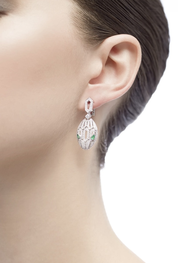 أقراط Serpenti الجذابة من بولغاري Bvlgari