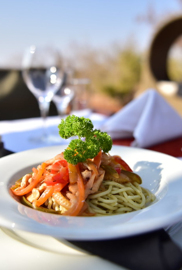 اختيار الوجبات أثناء السفر لتجارب تذوق ممتعة بواسطة South African Tourism