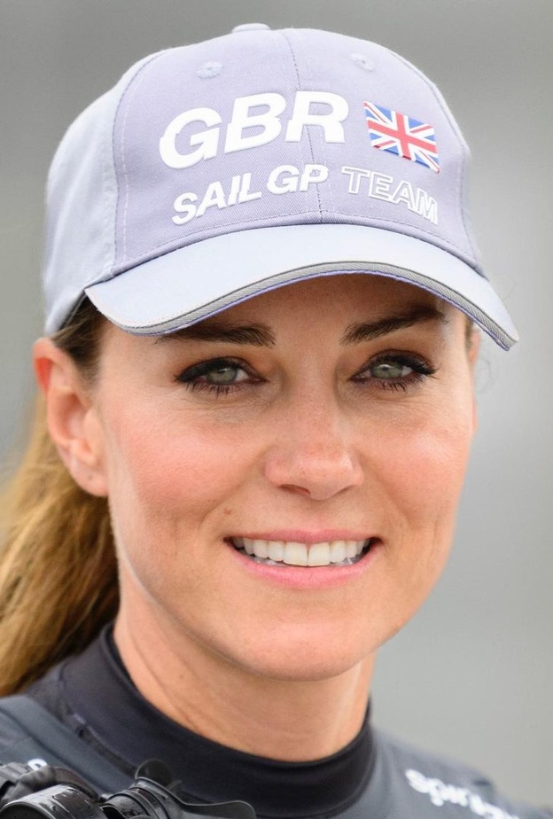 كيت ميدلتون تسرق الأضواء بإطلالتين جماليتين مع ملابسها الرياضية وهذه أسرار مكياجها