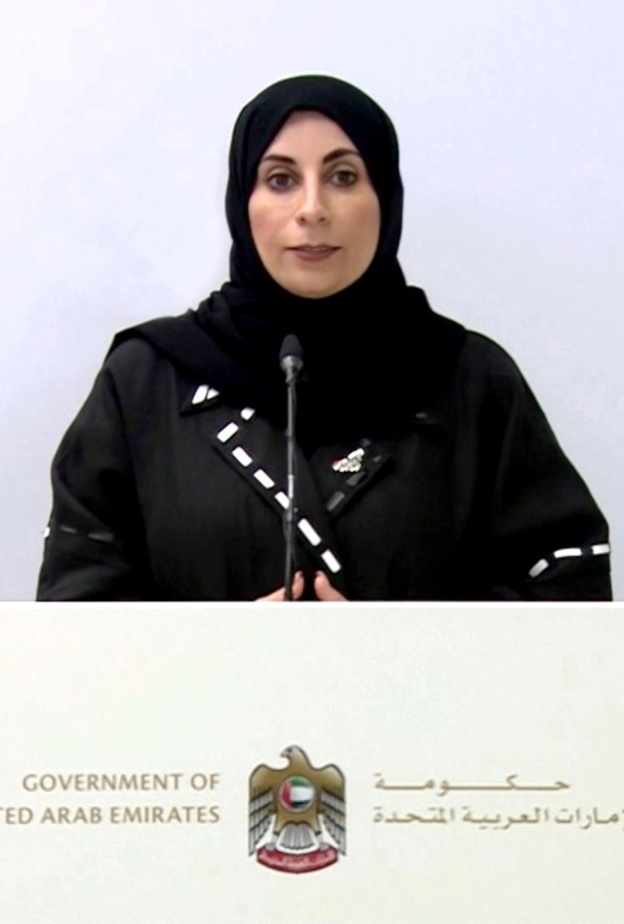 دور المرأة الإماراتية في مواجهة جائحة كورونا