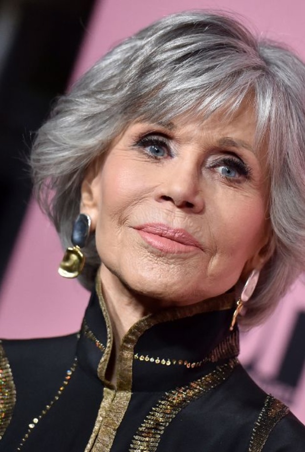 جين فوندا تخضع لجراحة تجميلية لجذب الرجال الأصغر سنا