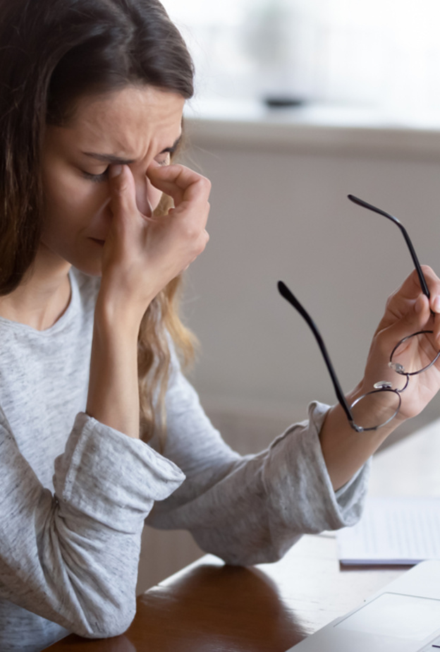 هذا ما يفعله الافراط في استخدام الاجهزة الالكترونية بالصحة