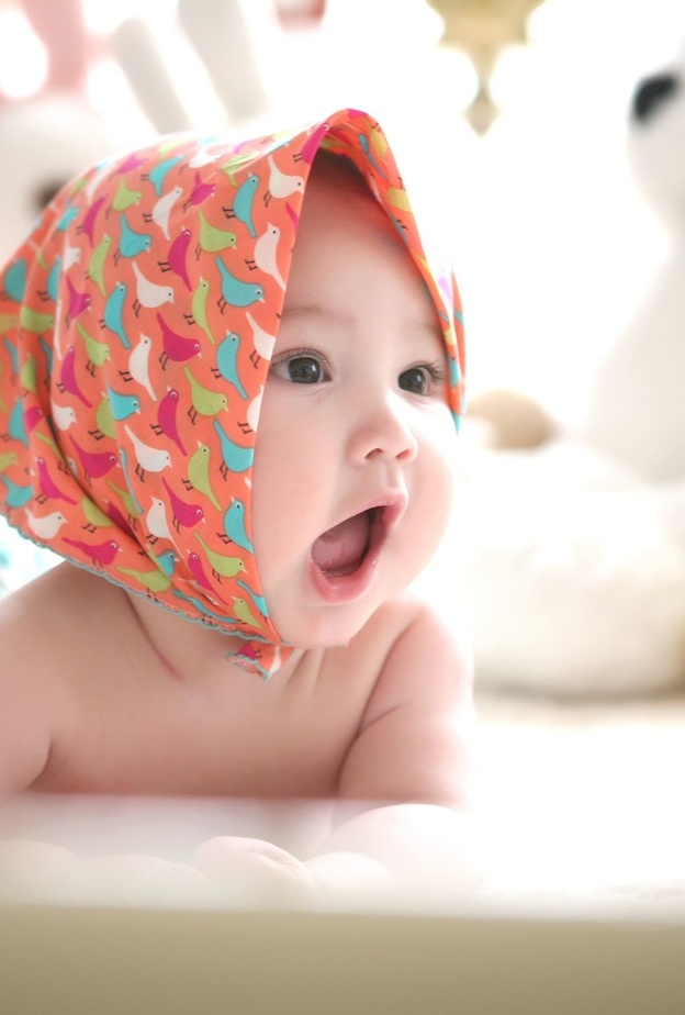 ما هو سبب استفراغ الطفل الرضيع حليب متخثر وكيف يمكن الوقاية منه