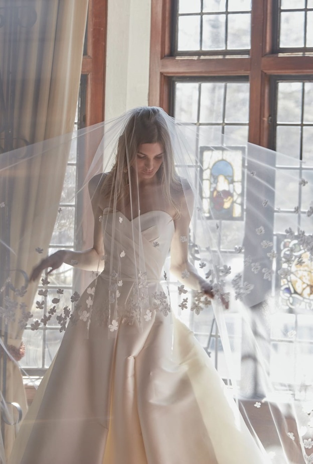 طرحة مطرزة@sarehnouri