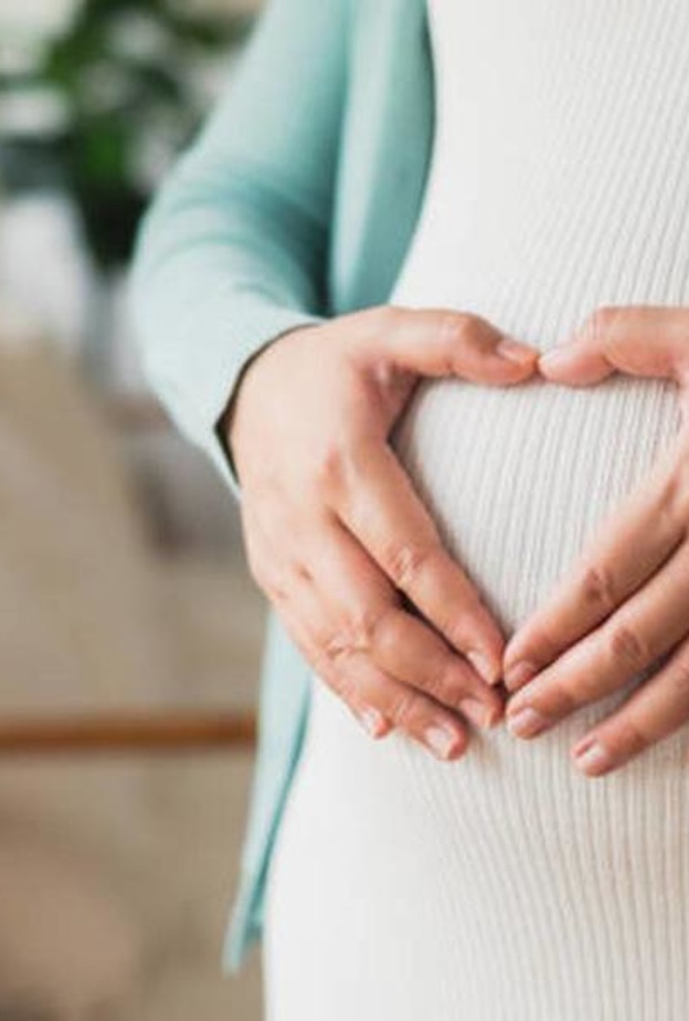 متى تبدأ تشققات البطن عند الحامل