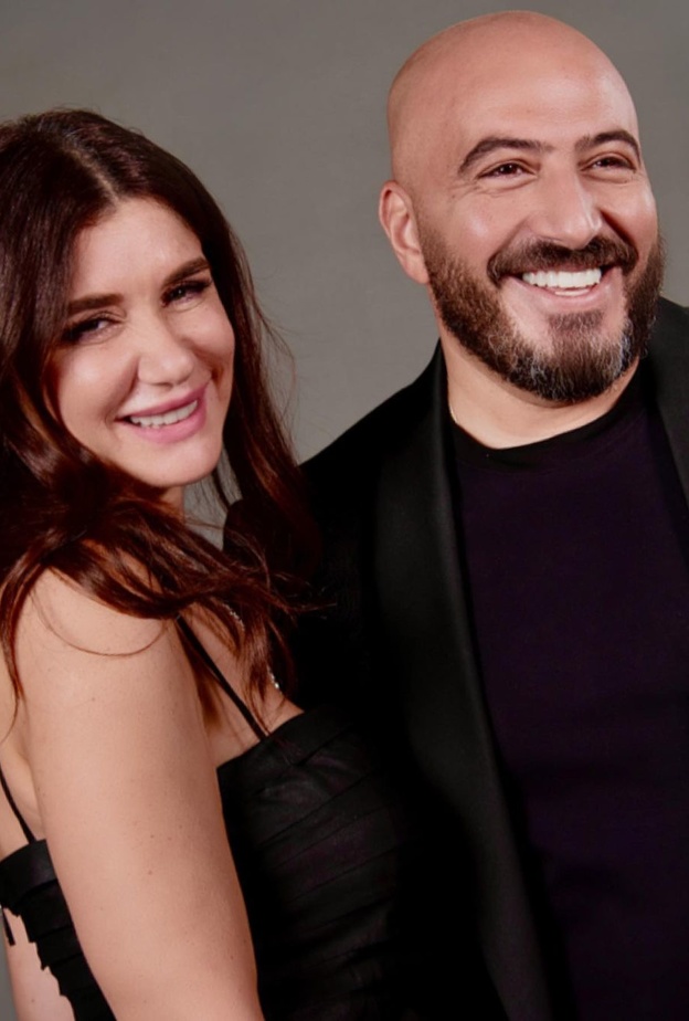 مجدي الهواري وغادة عادل