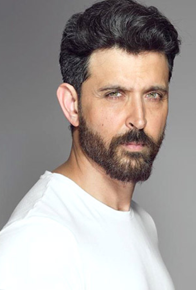 هريثيك روشان يصف فيلم عامر خان الجديد بالمذهل ويدعو معجبيه لمشاهدته