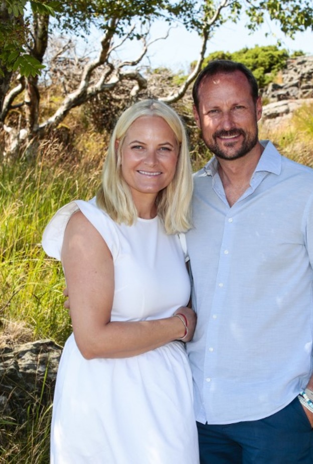 ما هي قصة ميت ماريت صاحبة لقب "سندريلا القصر الملكي"؟