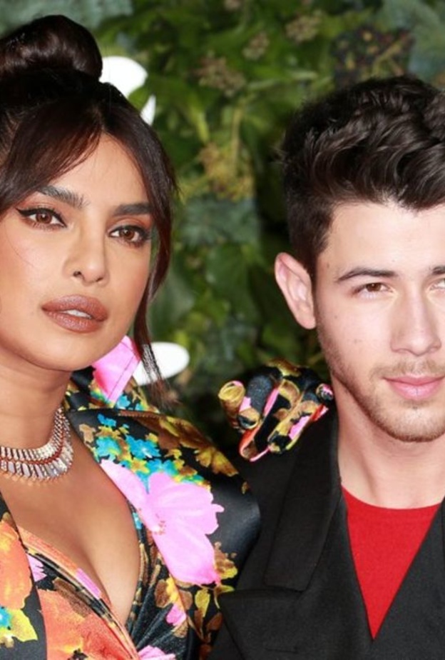 بريانكا تشوبرا تشارك زوجها المسرح في مهرجان المواطن العالمي