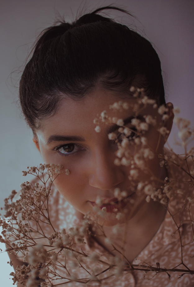 إزالة آثار حب الشباب بطرق غير جراحية