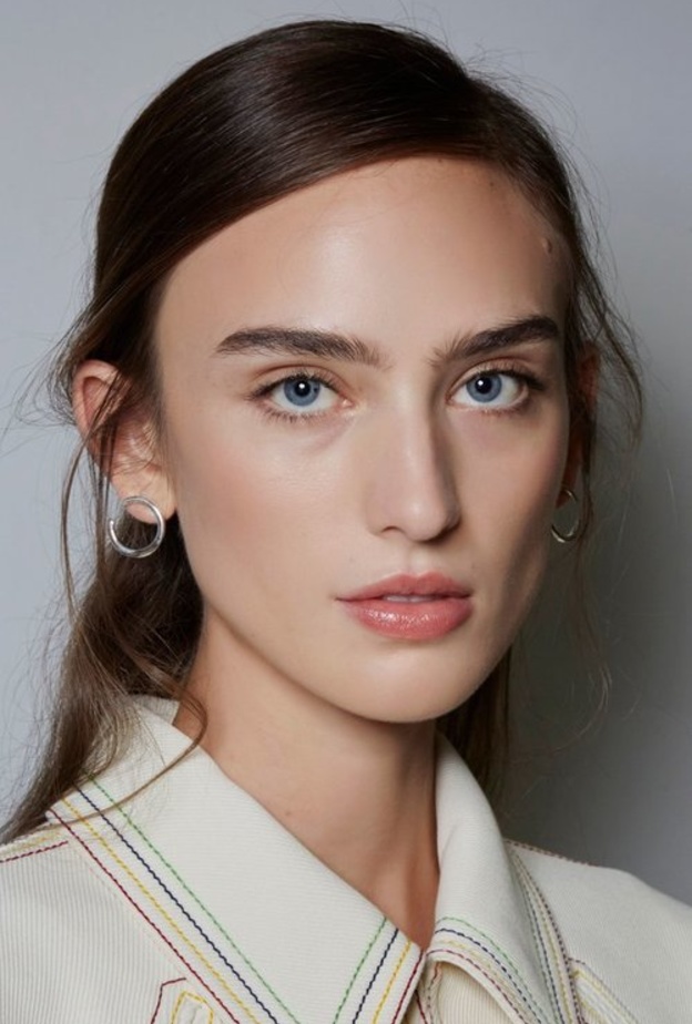 نصائح لأهم الزيوت الطبيعية لبشرة فاتحة في الصيف