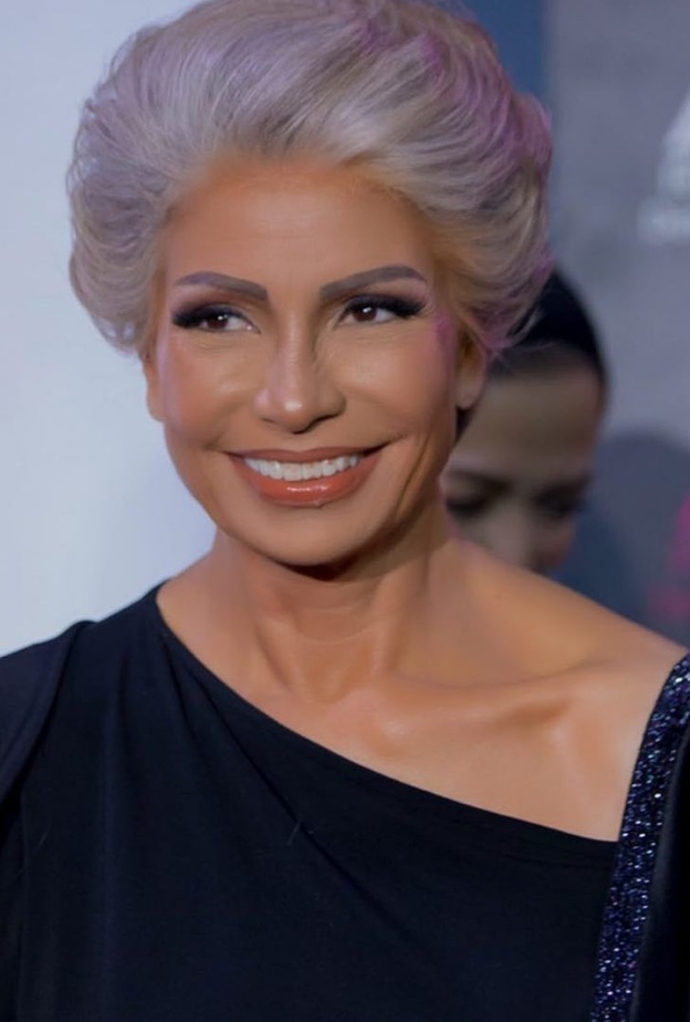 الفنانة سوسن بدر