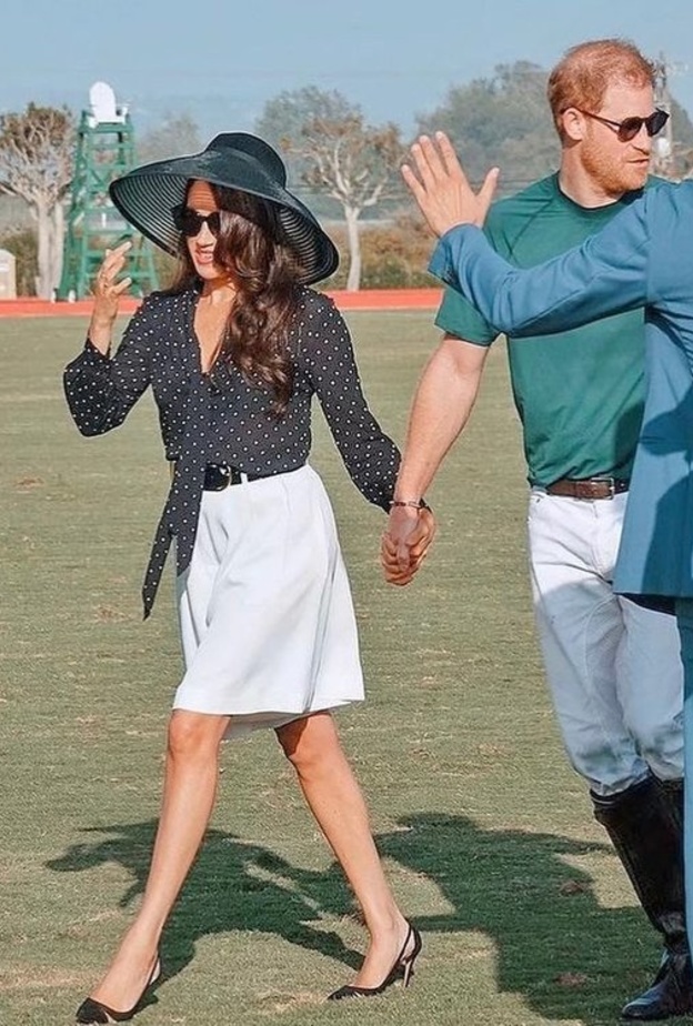 إطلالات جذابة لم تتخل فيها ميغان ماركل عن الألوان الداكنة