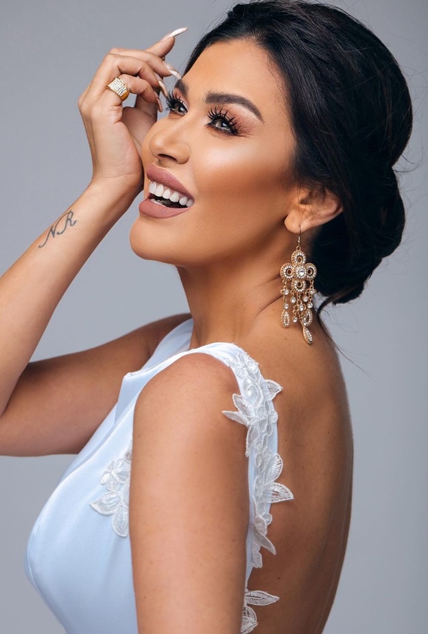 تسريحات شعر لا تبطل مع مرور الزمن استوحيها من نادين الراسي