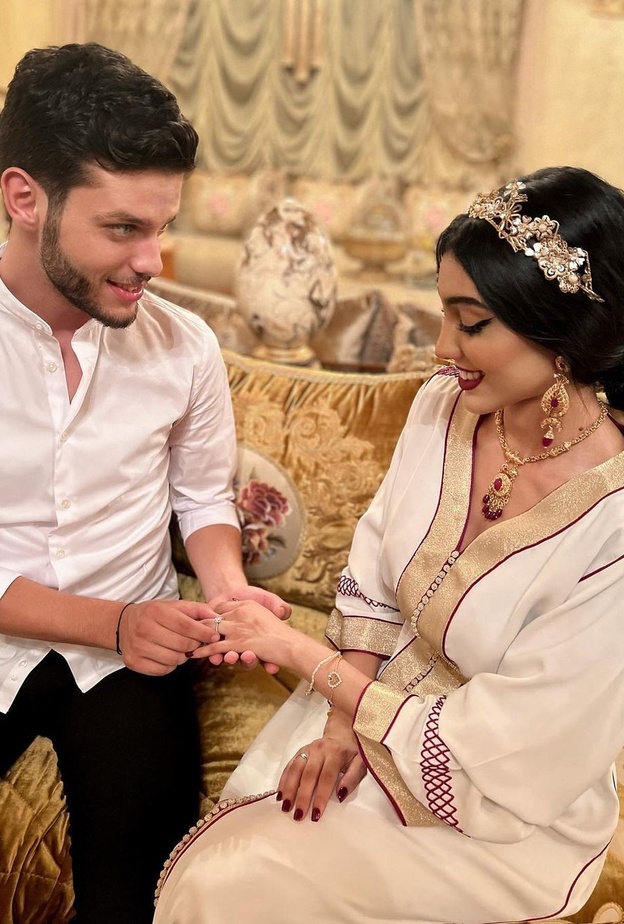 إيمان بطمة وعريسها