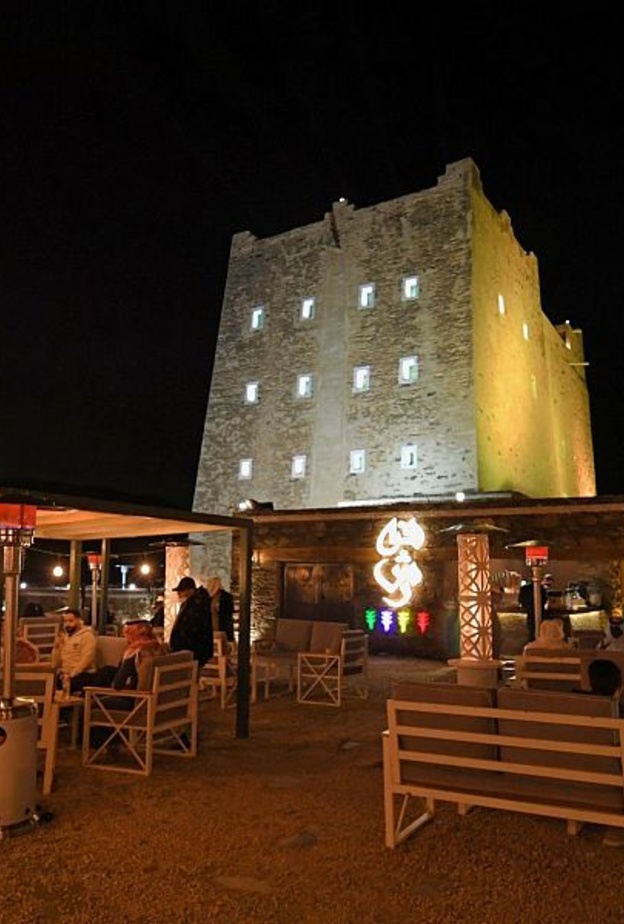 حصون أثرية وقصور خالدة.. إليكم جولة في أبرز قصور عسير الساحرة