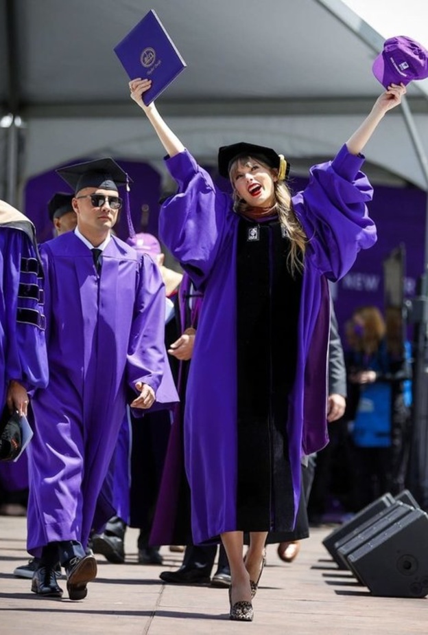 تايلور سويفت