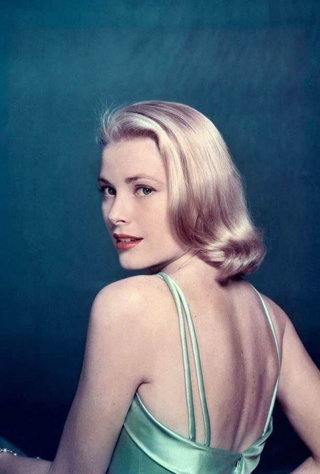 مجوهرات غريس كيلي قطع لها تاريخ