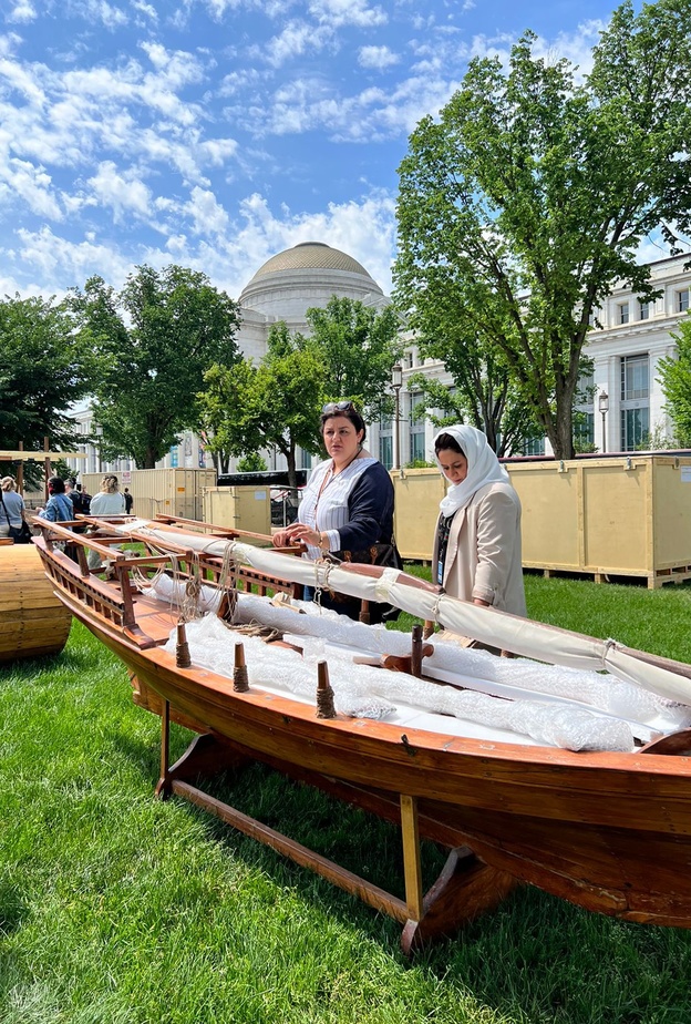 دبي للثقافة تستعرض تراث دبي وتاريخها النابض بالحياة في مهرجان سميثسونيان للفنون الشعبية