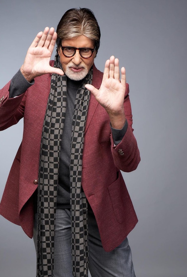 آميتاب باتشان يعود 