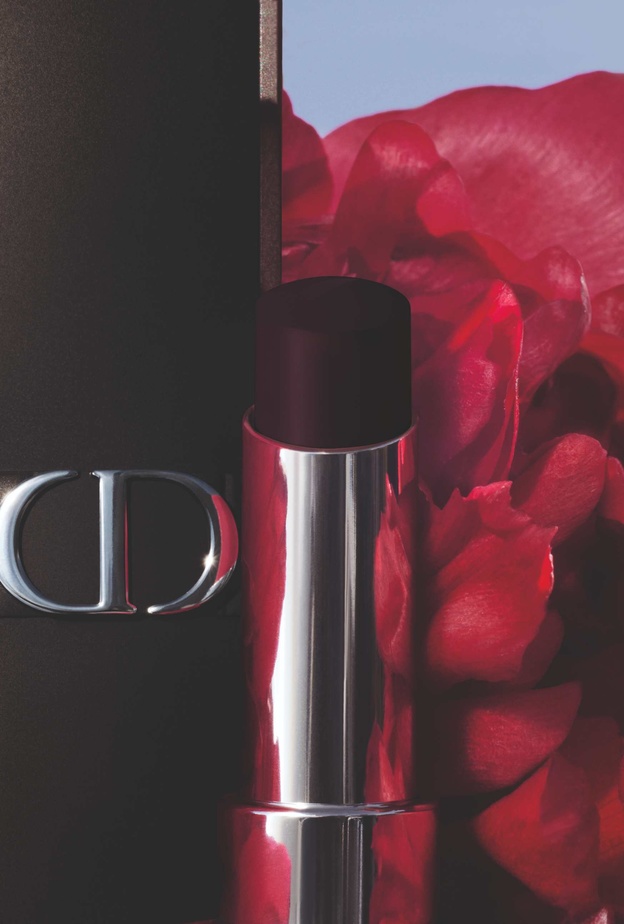اضفي لمسة جمالية على ابتسامتك مع أحمر شفاه Rouge Dior Forever