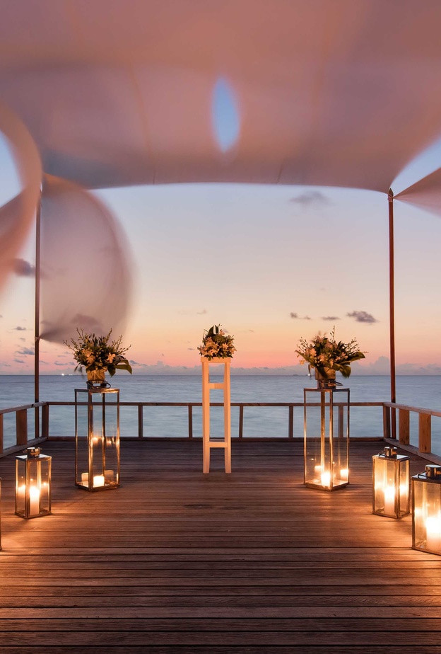 اختر زفاف الأحلام في بيانو دك بمنتجع باروس الرائع