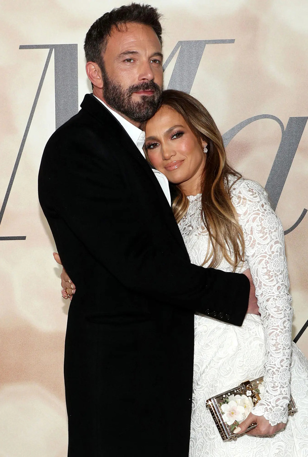 جينيفر لوبيز وبن أفليك يستعدان لإقامة احتفال زفاف يستمر ثلاثة أيام