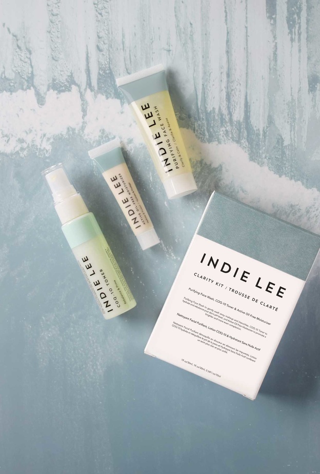 اكتشفي مجموعات السفر من إندي لي