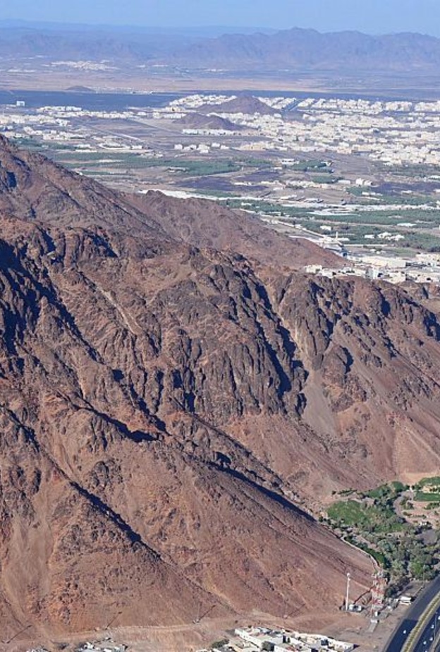 جبل أحد.. معلم إسلامي خالد وتاريخ أصيل في المدينة المنورة