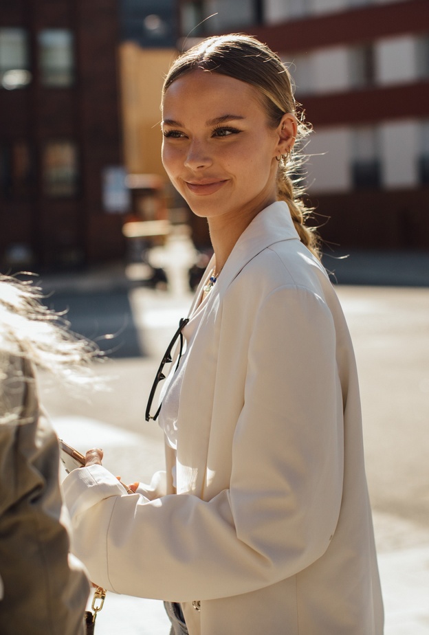 فوائد تطوير الذات للمرأة وتأثيره على حياتها الشخصية والعملية