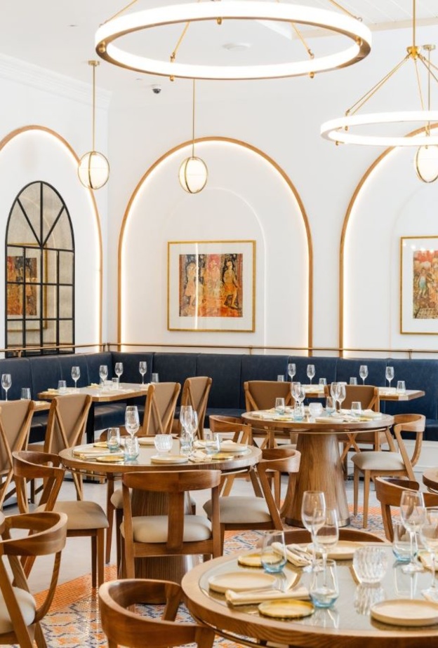 مطعم The Crossing في دبي.. تجربة استثنائية مع الطعام الهندي