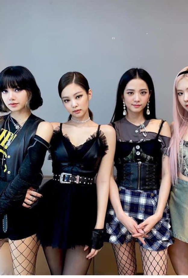 فرقة بلاك بينك "Blackpink"