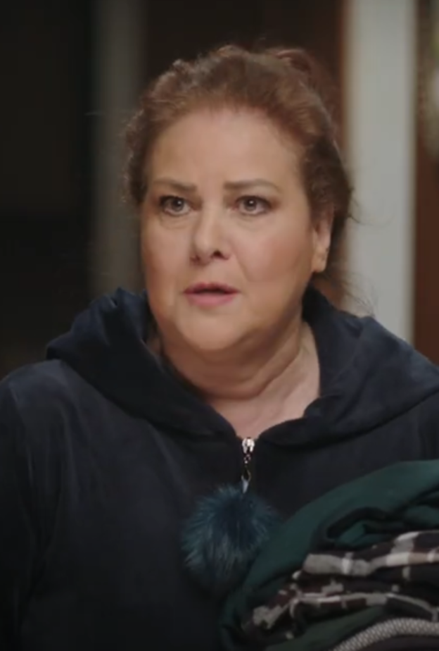 دلال عبد العزيز