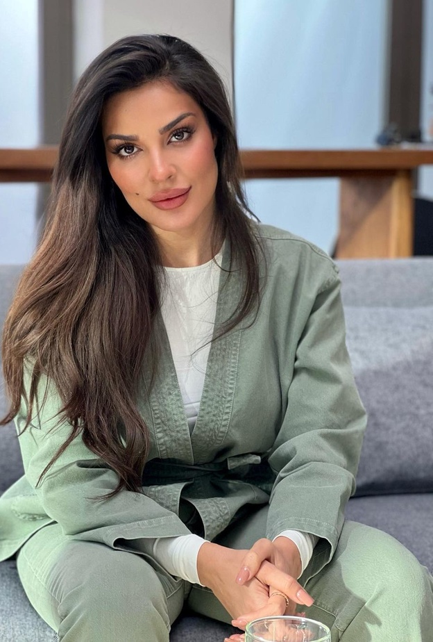 نادين نسيب نجيم
