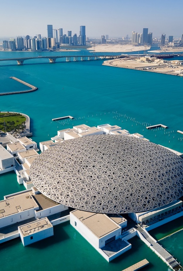 اللوفر أبوظبي يحتفل بذكرى تأسيسه باستضافة معرض انطباعي متميّز 